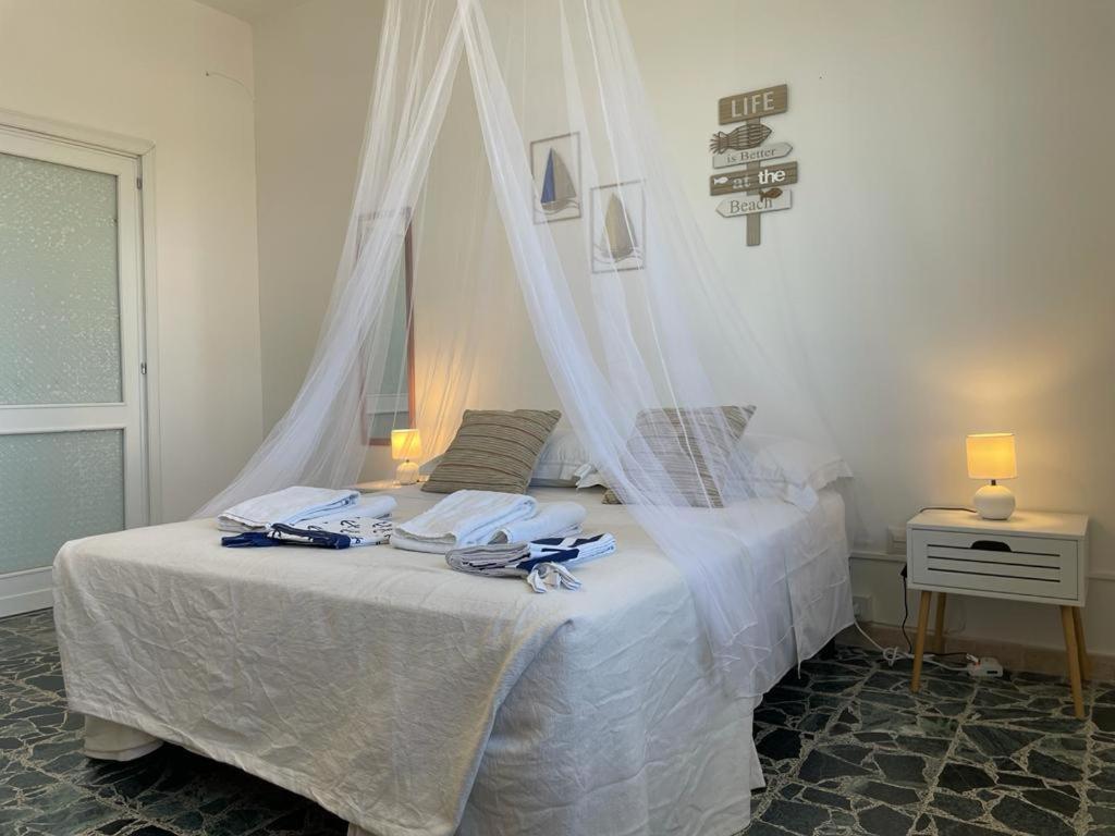 Hotel C3 - Iun R5385 à Cagliari Extérieur photo